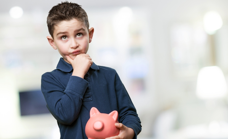 ¿Sabe su hijo de dónde viene el dinero?