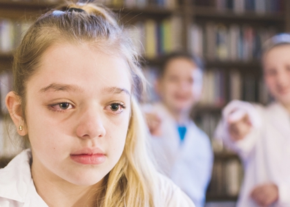 El rechazo escolar puede fomentar la agresividad